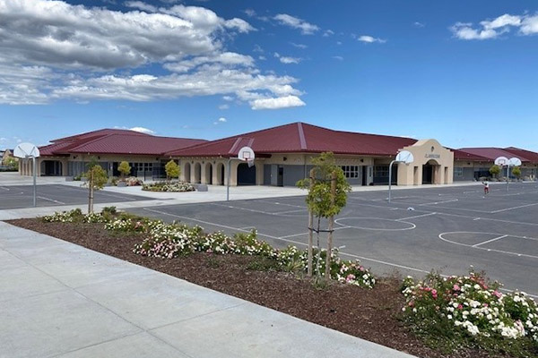 22 gauge Design Span® hp in Colonial Red on the Cordes Elementary School in Mountain House, CA