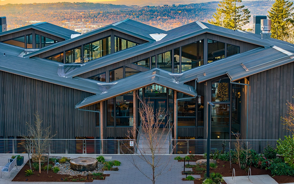 Amaterra Winery Clubhouse Featuring AEP Span's Span-Lok™ hp