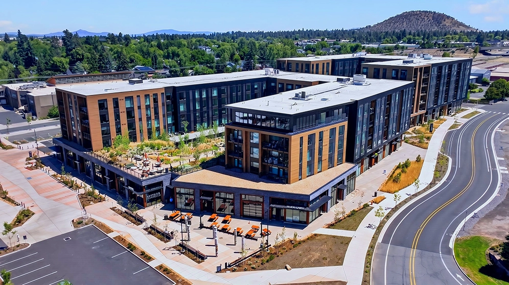 Jackstraw-Apartments-9 The Jacksraw in Bend, OR,is a mixed-use development that blends multifamily living, retail, and public gathering spaces into one vibrant destination.