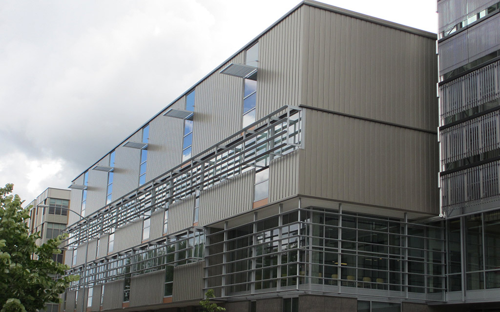 Lane Community College featuring AEP Span's Prestige Series® siding panels in a Cool Metallic Champagne color.