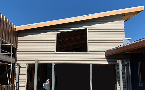 Northpointe Elementary School in Sacramento, CA, featuring metal roofing and siding by AEP Span