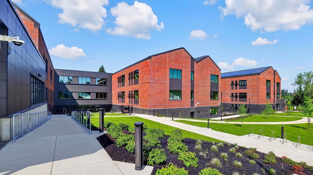 raleigh-hills-school-6 Raleigh Hills School in Beaverton, OR features AEP Span's Select Seam® Narrow Batten, Flush Panel, and Box Rib™ panels.